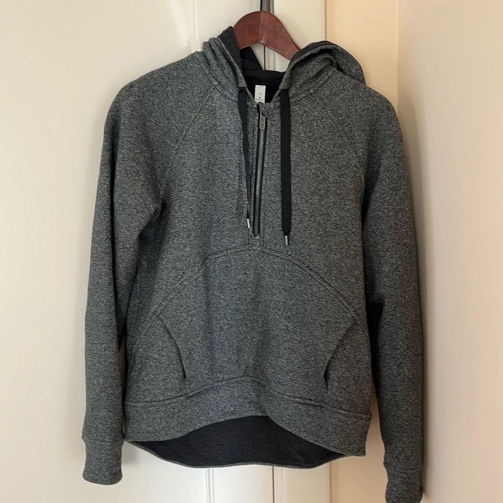 Lululemon Catch A Moment Hoodie Size 8